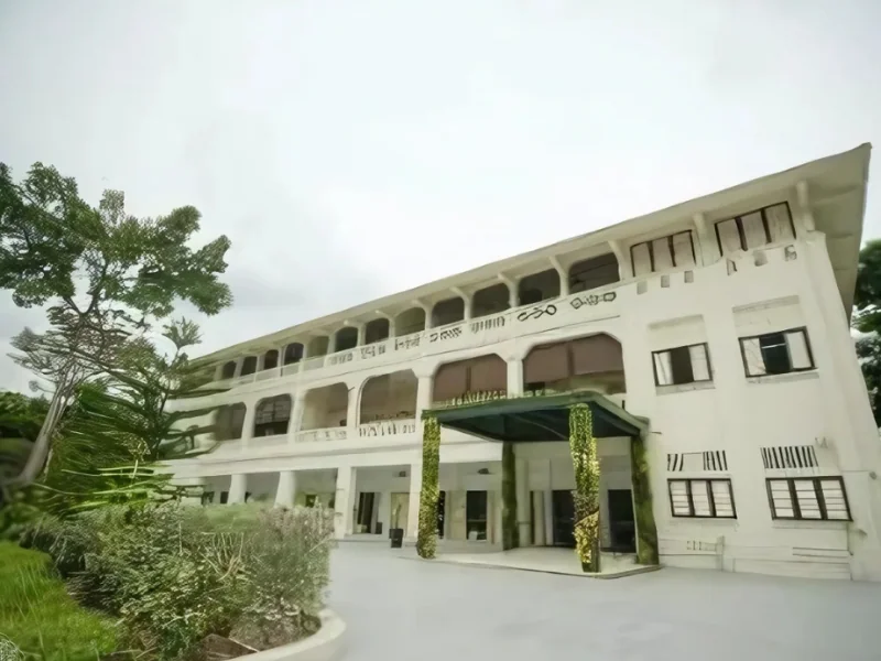 Raintr33 Hotel Changi